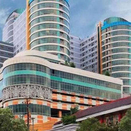 Redliving Apartemen Sentraland Semarang - Win Property Buitenkant foto