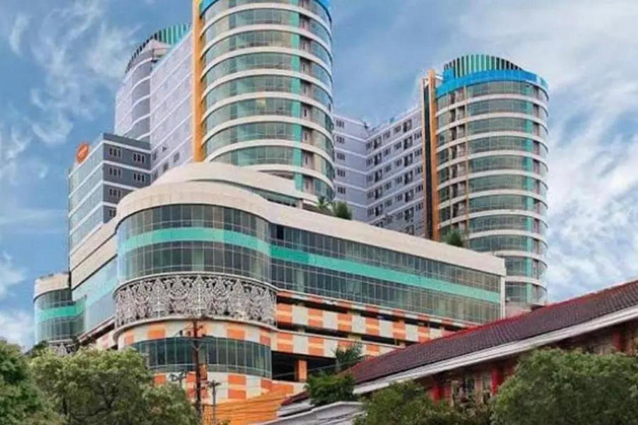 Redliving Apartemen Sentraland Semarang - Win Property Buitenkant foto
